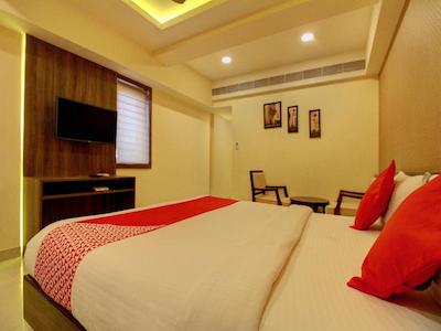 OYO 8480 A2B Electronic City