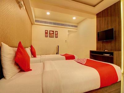 OYO 8480 A2B Electronic City