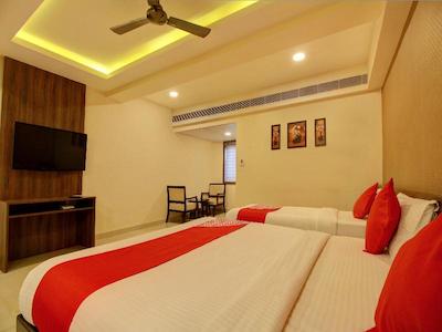 OYO 8480 A2B Electronic City