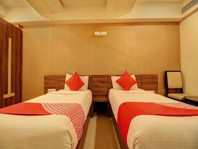 OYO 8480 A2B Electronic City