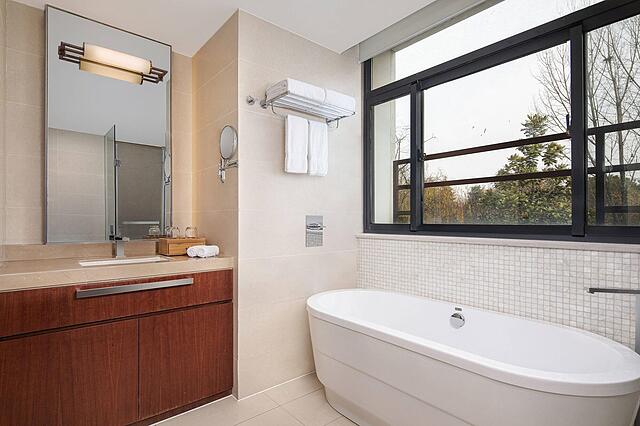 Courtyard By Marriott Wuxi Lihu Lake