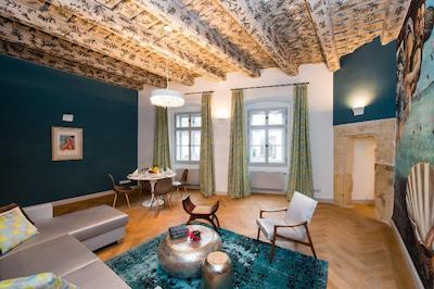 Old Royal Post Hotel