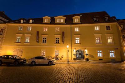 Old Royal Post Hotel