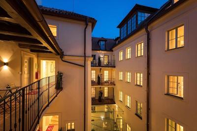 Old Royal Post Hotel