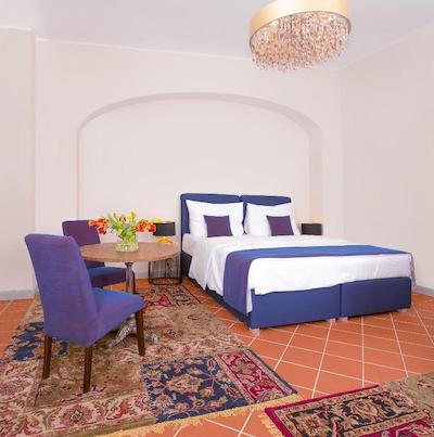 Old Royal Post Hotel