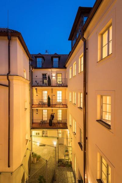 Old Royal Post Hotel