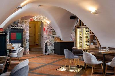 Old Royal Post Hotel