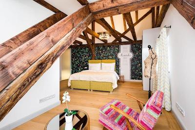 Old Royal Post Hotel