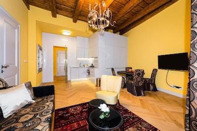 Old Royal Post Hotel