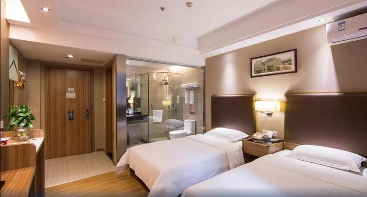 MINSHAN ANYI HOTEL (DUJIANGYAN)