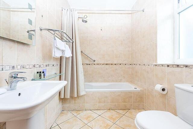 Airport View Hotel Secret Spa