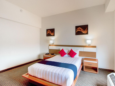 Capital O Hotel Herederos