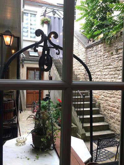 Le Petit Tertre Chambres D Hotes