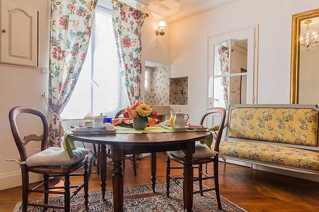 Le Petit Tertre Chambres D Hotes
