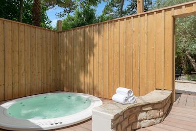 The Originals Boutique, La Villa Ouest & Spa