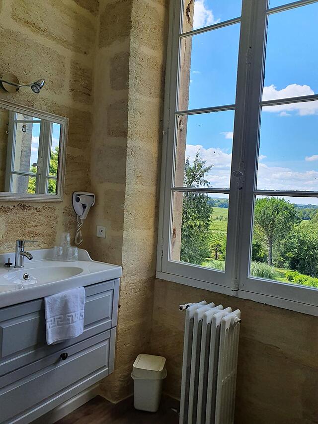 Cha Teau Fleur De Roques