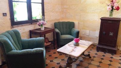 Cha Teau Fleur De Roques