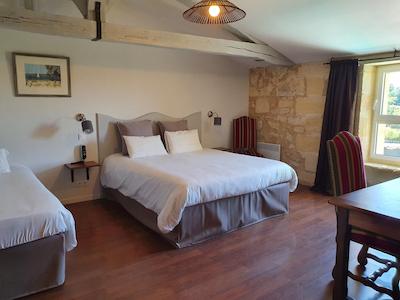 Cha Teau Fleur De Roques