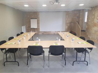 Cha Teau Fleur De Roques