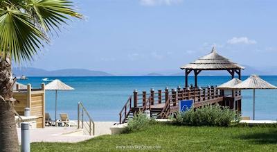 رادیسون بلو ریزورت اند اسپا چشمه