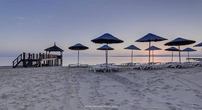 رادیسون بلو ریزورت اند اسپا چشمه