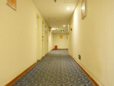 7 DAYS INN CHENGDU KUANZHAI ALLEY VANCOUVER PLAZA