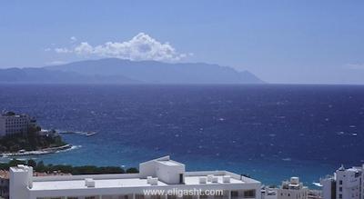 تونتاس فامیلی سوئیتس کوش آداسی