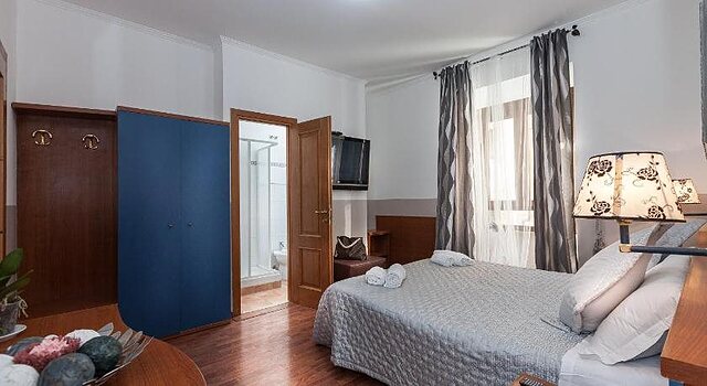 Ora Guesthouse