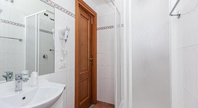 Ora Guesthouse