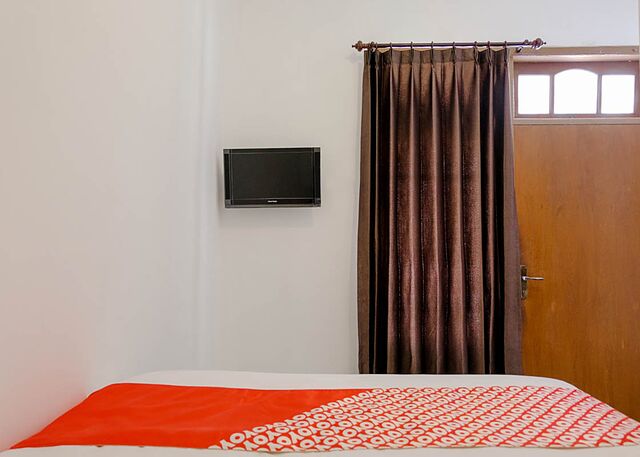 OYO 1376 Kina Family Residence