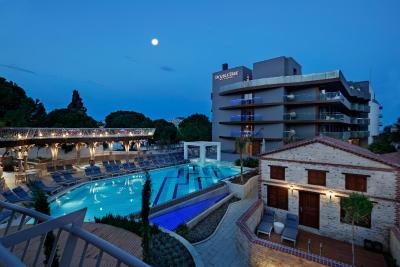 دابل تری بای هیلتون کوش آداسی