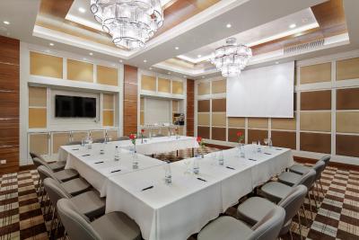 دابل تری بای هیلتون کوش آداسی