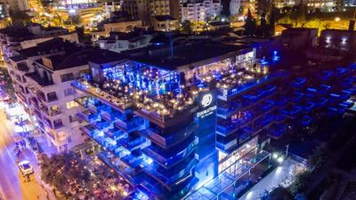 دابل تری بای هیلتون کوش آداسی