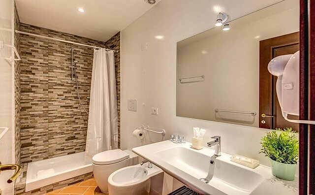 PICCOLO TREVI SUITES