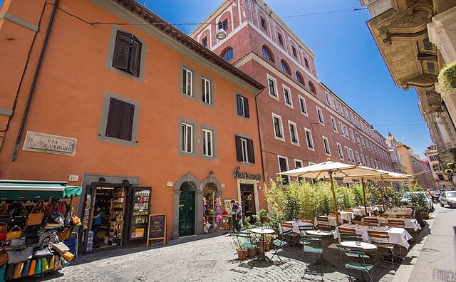 PICCOLO TREVI SUITES