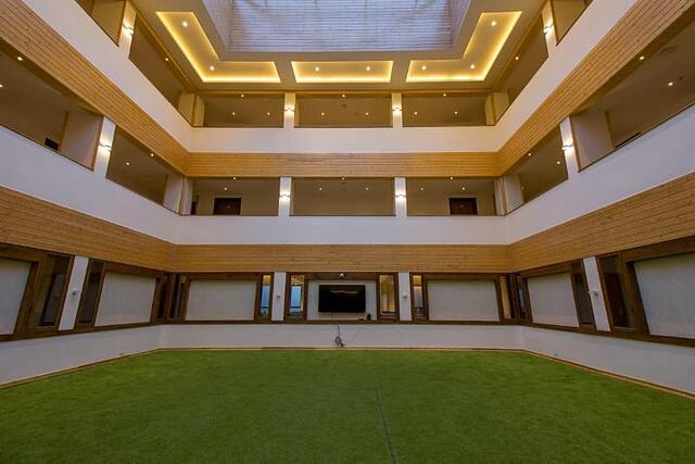 JAIN GROUP SANDERLING RESORT SPA