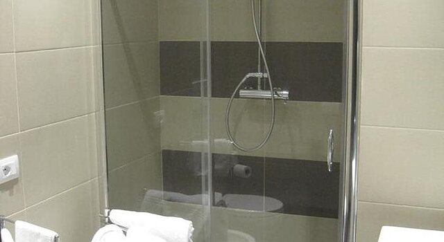 Dea Roma Inn
