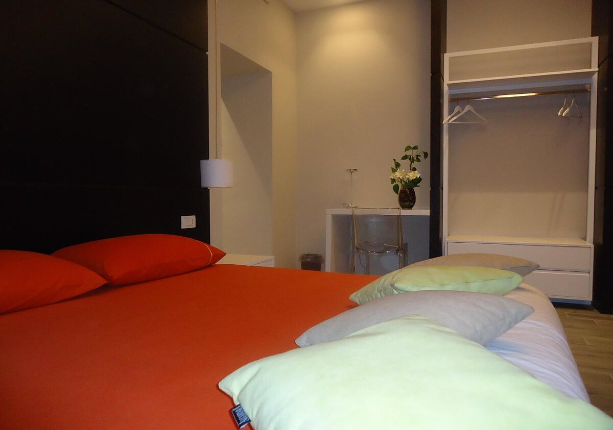 Dea Roma Inn