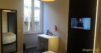 Dea Roma Inn
