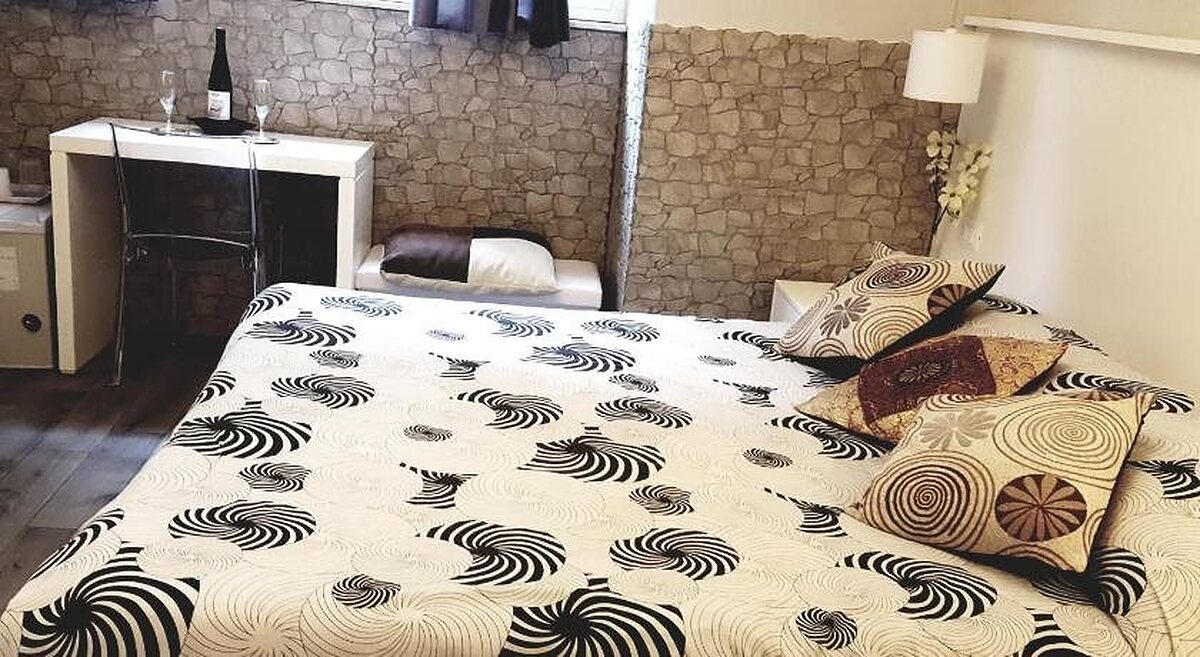 Dea Roma Inn