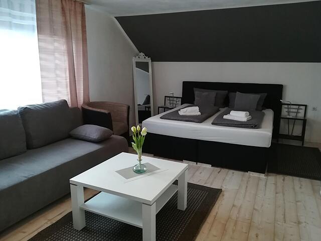 Hotel Ari