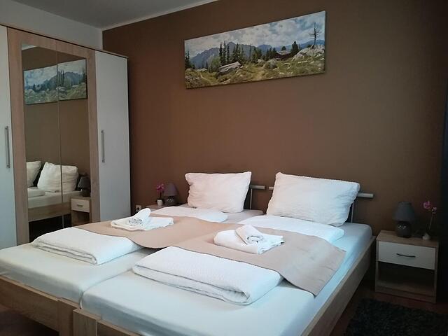 Hotel Ari