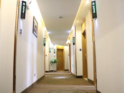 GREENTREE INN LINYI MENGSHAN NORTH ROAD EXPRESS HO