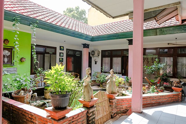 Jonas Homestay