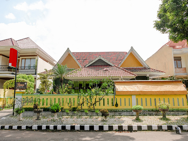 Jonas Homestay