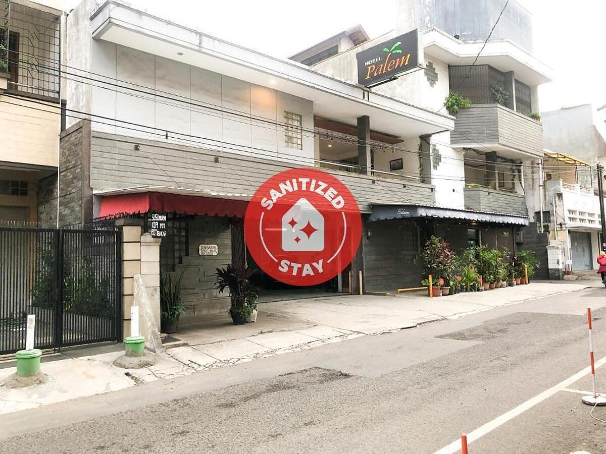 OYO 1036 Hotel Palem 1