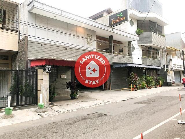 OYO 1036 Hotel Palem 1
