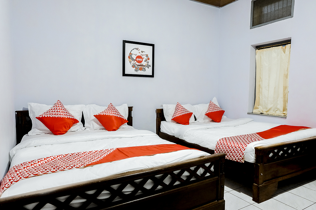 OYO 1036 Hotel Palem 1
