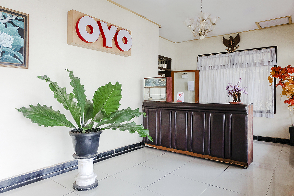 OYO 1036 Hotel Palem 1