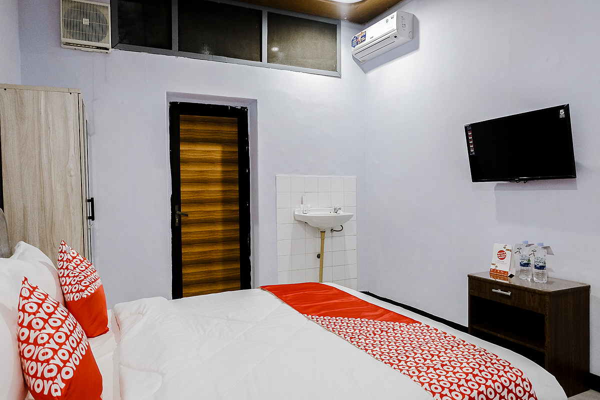 OYO 1036 Hotel Palem 1